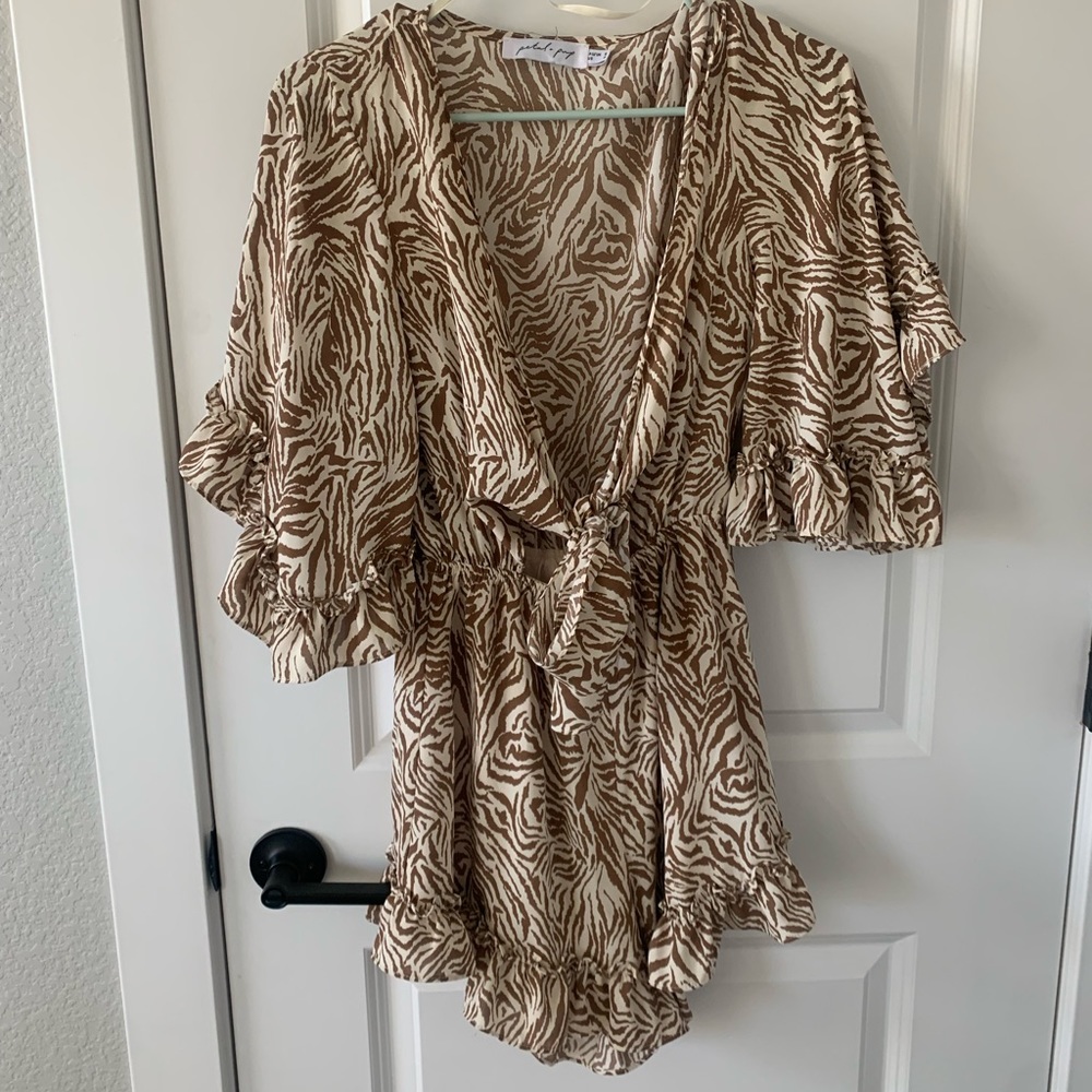 Petal and Pup Iola  Romper size S